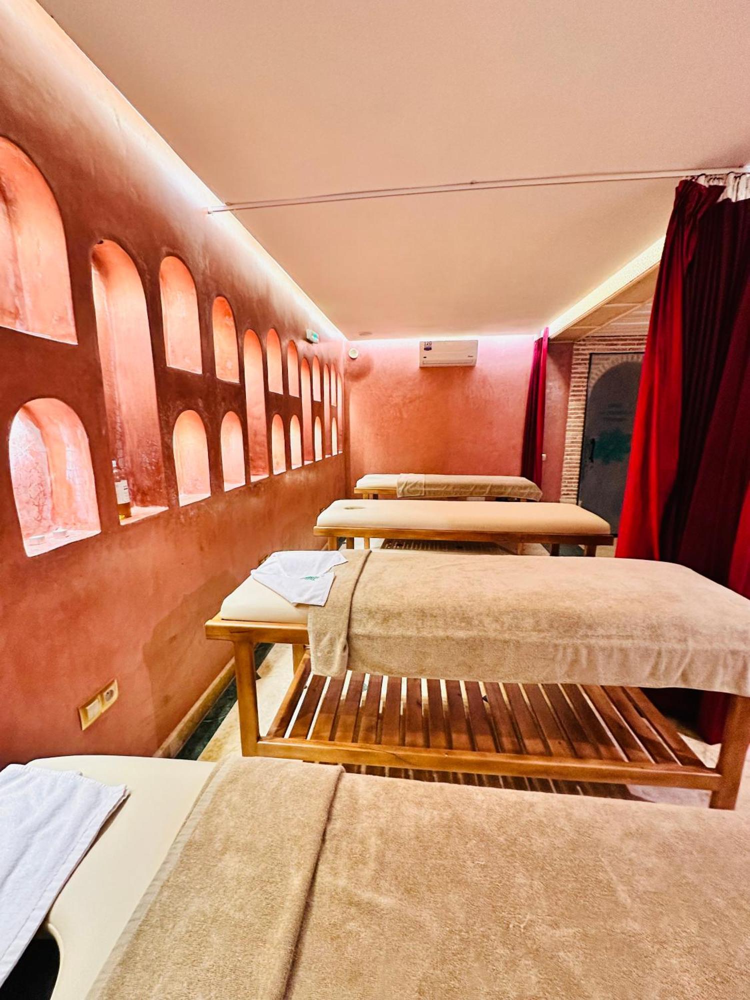 Dar Al-Famila Hamam & Spa Маракеш Екстериор снимка